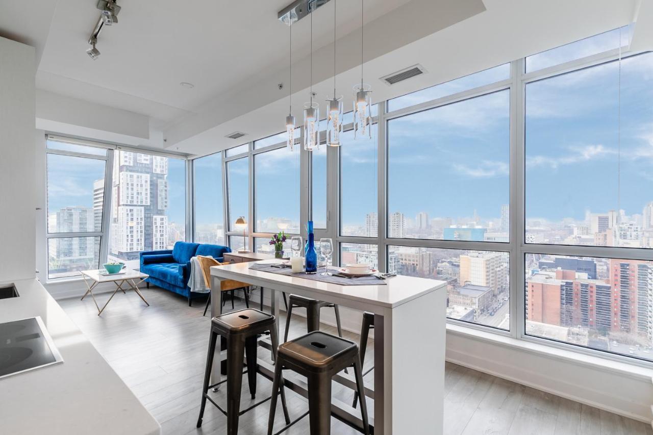 Luxury 2 Bedroom In The Heart Of Entertainment District W/ Cn Tower View Toronto Esterno foto