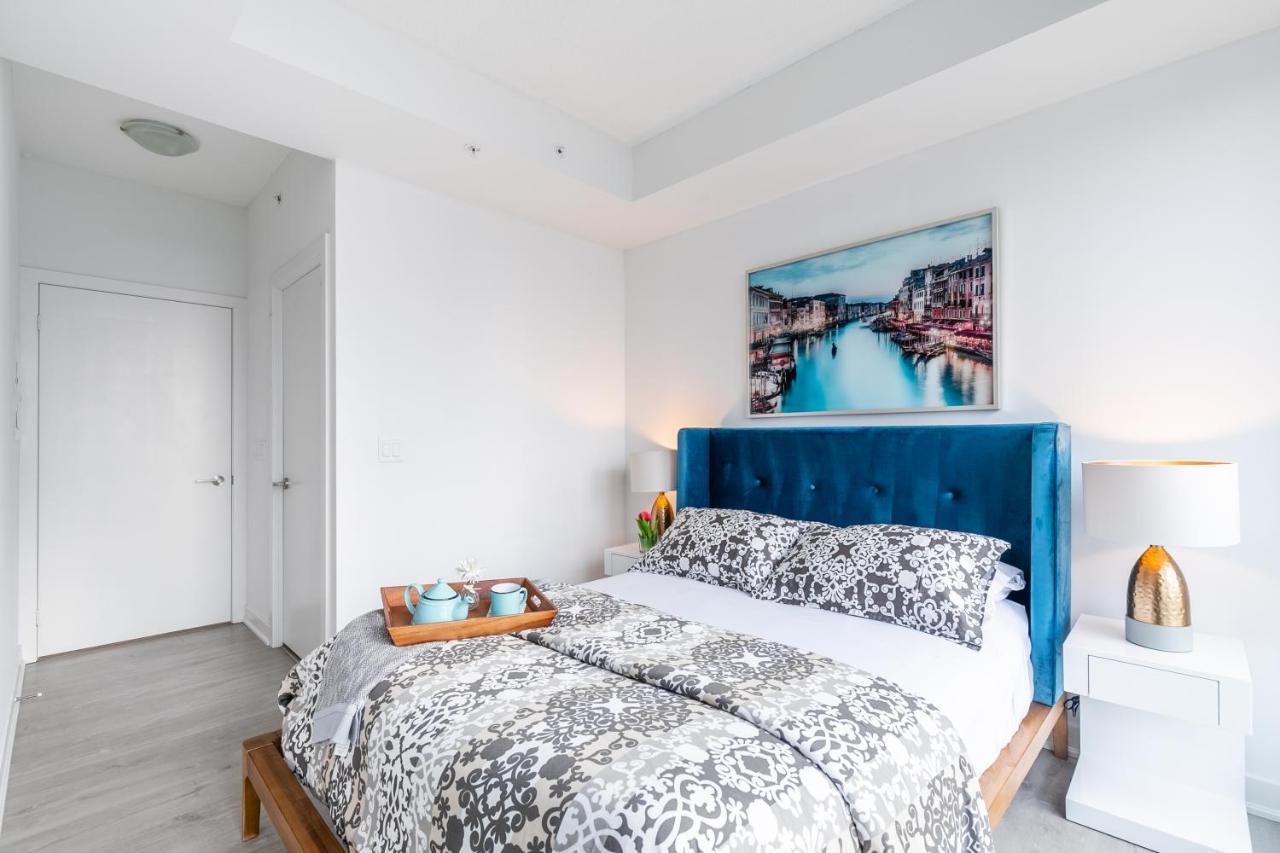 Luxury 2 Bedroom In The Heart Of Entertainment District W/ Cn Tower View Toronto Esterno foto
